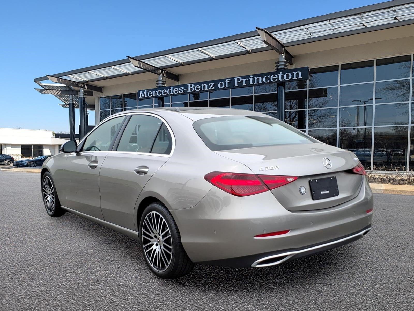 Certified 2023 Mercedes-Benz C 300 4MATIC Sedan image 5