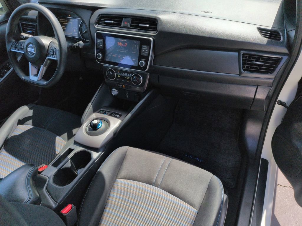 Used 2020 Nissan Leaf S image 18