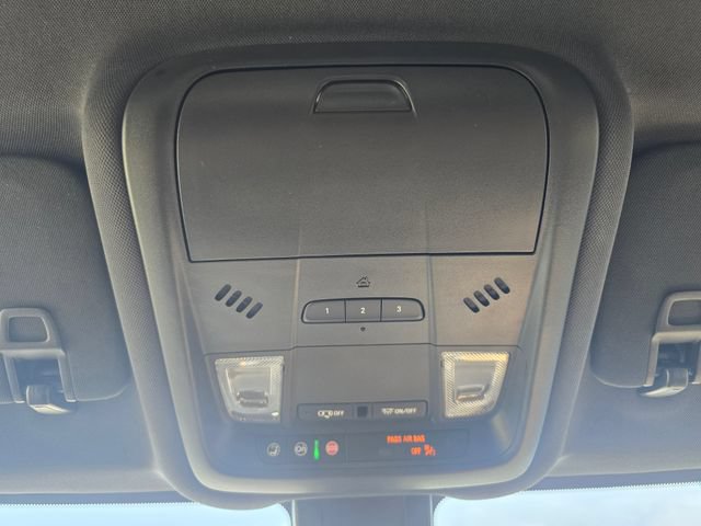 Used 2023 Chevrolet Equinox Premier AWD/4WD image 29