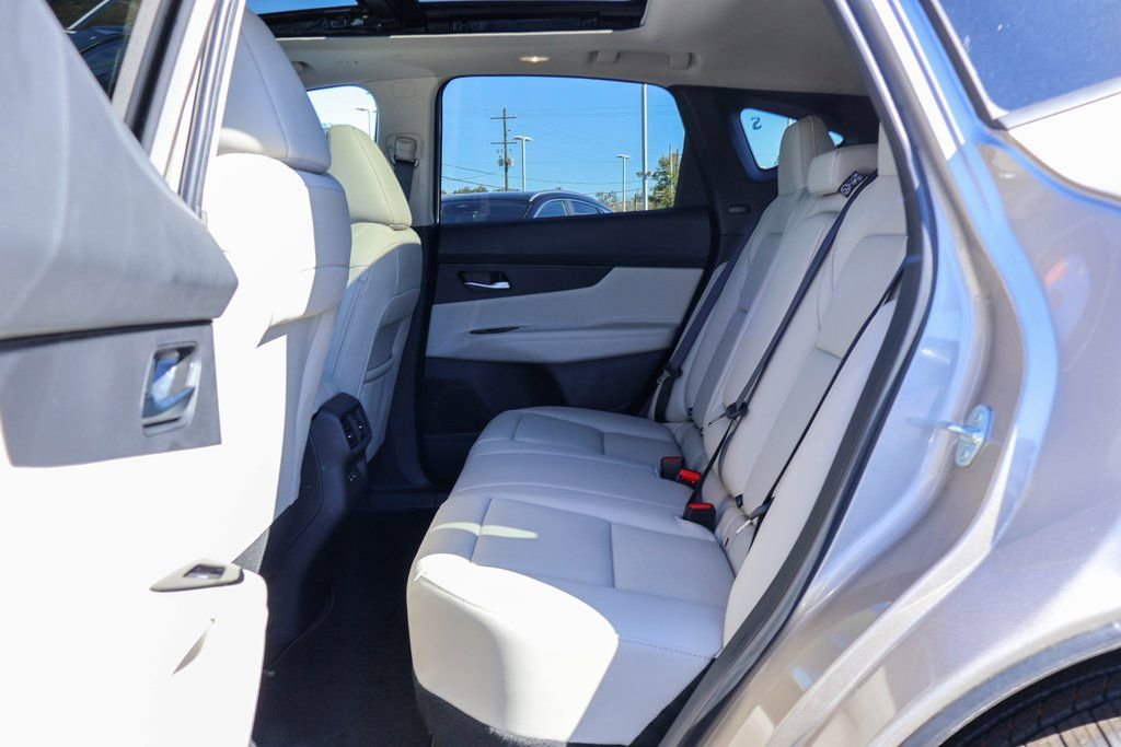 New 2026 Nissan Murano SL image 8