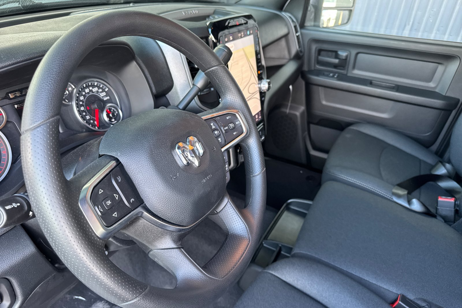 New 2027 RAM 3500 Tradesman AWD/4WD image 9