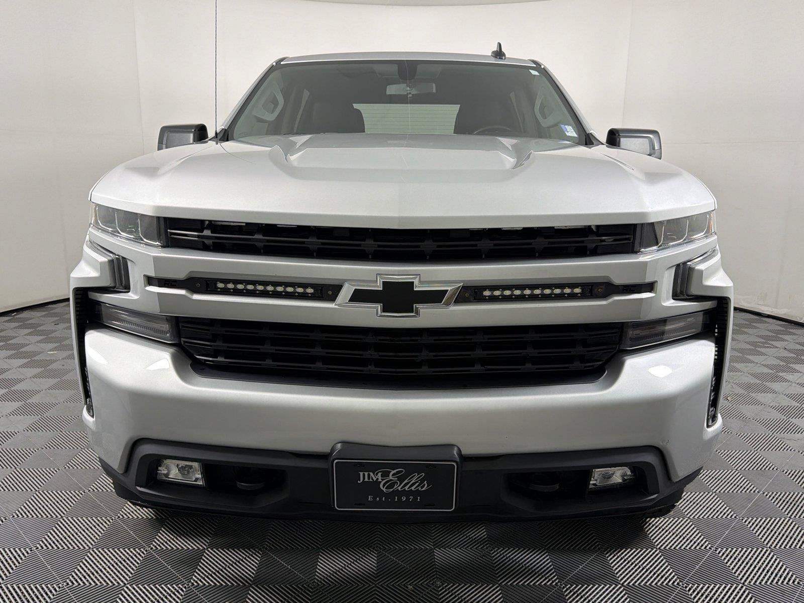 Used 2020 Chevrolet Silverado 1500 RST AWD/4WD image 2