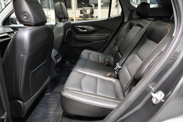 Used 2021 GMC Terrain SLT w/ Infotainment Package II image 11