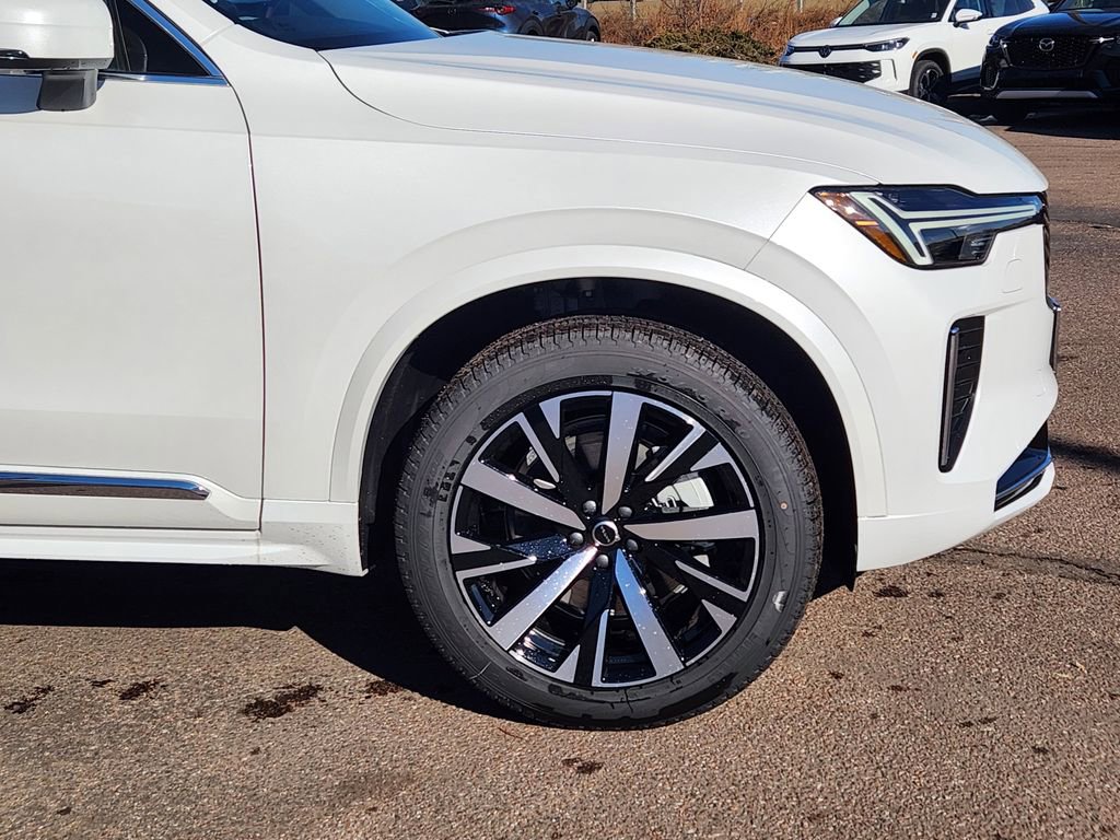 New 2026 Volvo XC90 B5 Core image 28