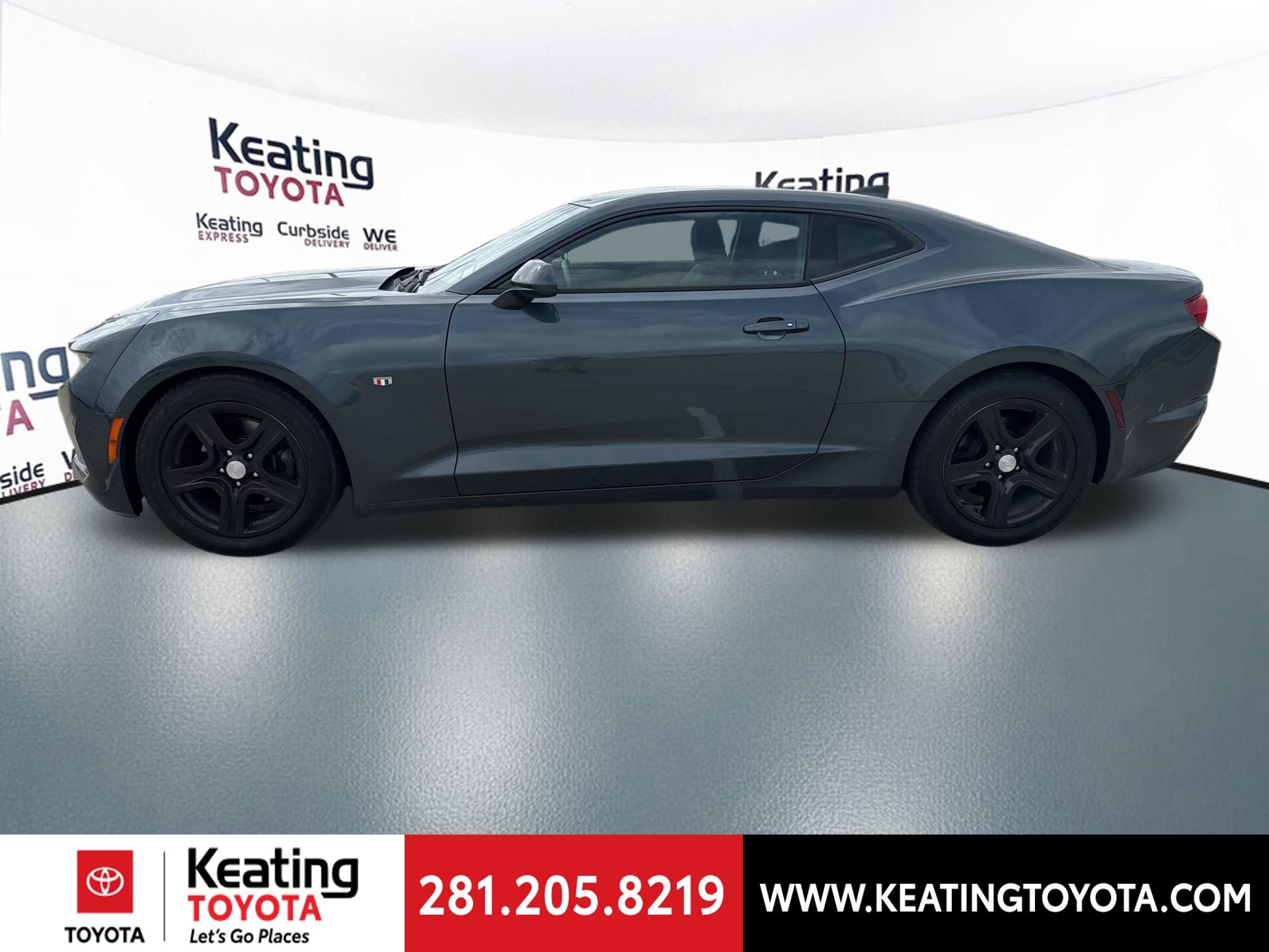 Used 2019 Chevrolet Camaro LT image 4