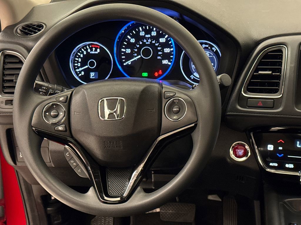 Used 2018 Honda HR-V EX image 16