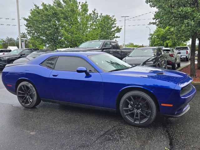 Used 2022 Dodge Challenger SXT w/ Blacktop Package image 3