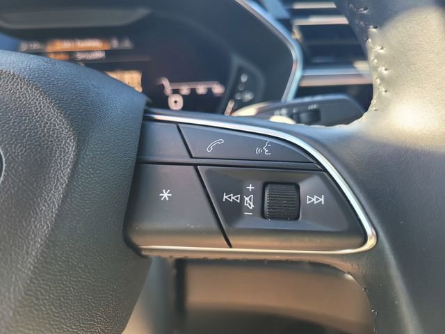 Used 2020 Audi Q3 2.0T Prestige w/ Prestige Package image 27