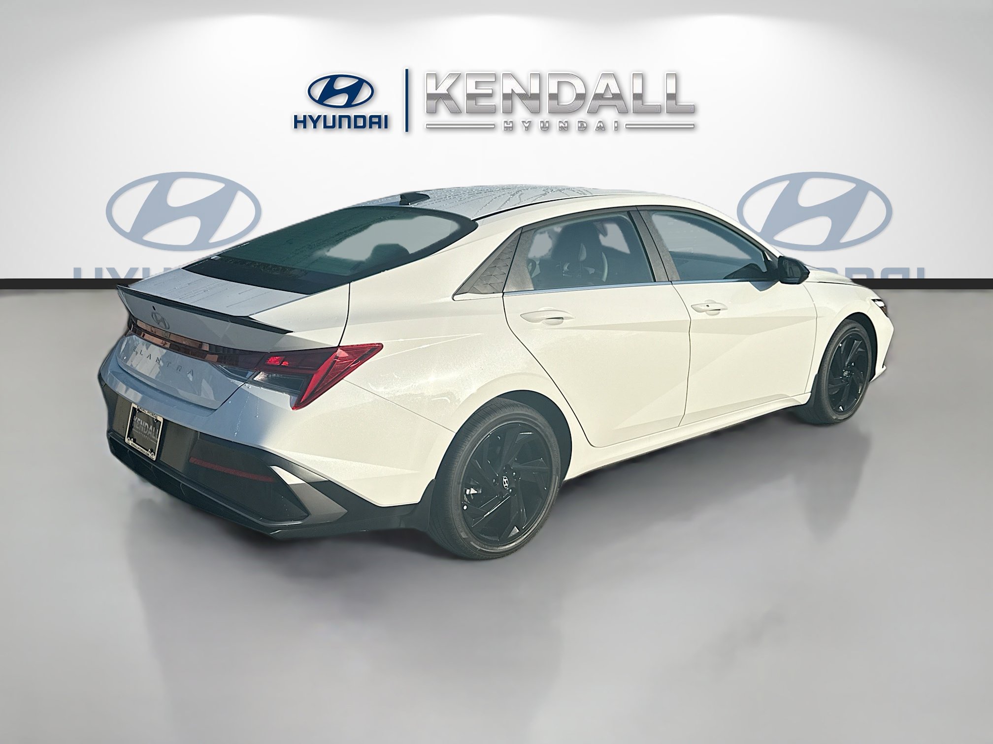 Certified 2026 Hyundai Elantra SEL Sport FWD image 6