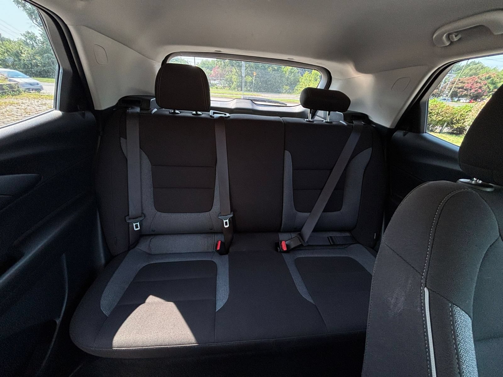 Used 2025 Chevrolet TrailBlazer LT FWD image 36