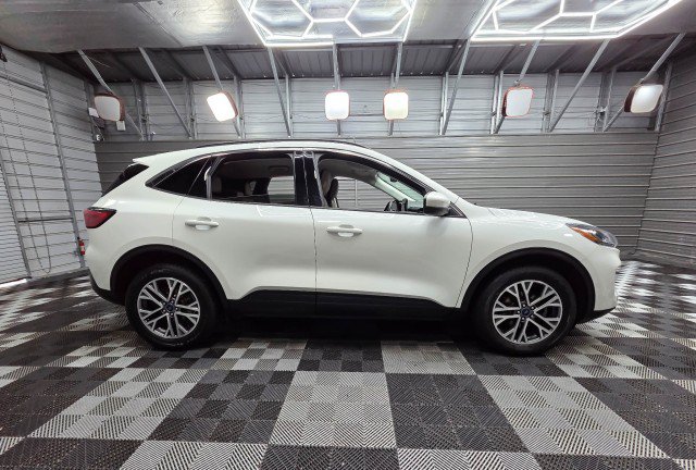 Used 2022 Ford Escape SEL AWD/4WD image 10