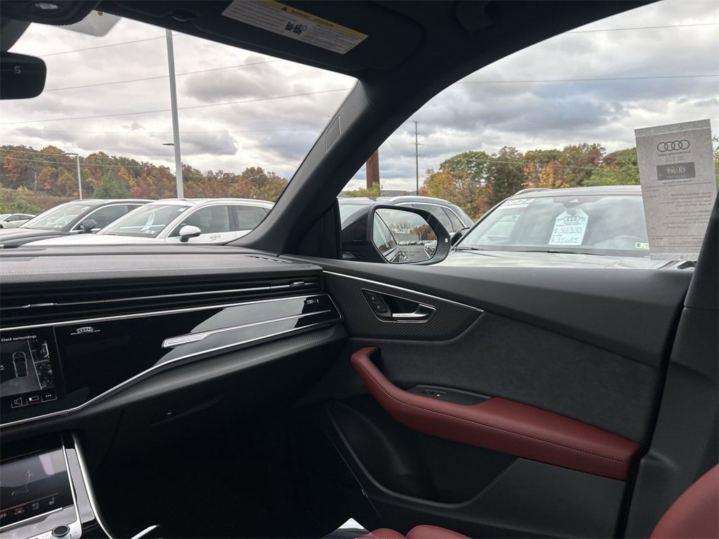 New 2026 Audi SQ8 Premium Plus image 11