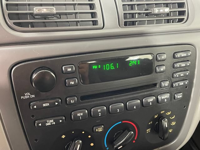 Used 2003 Ford Taurus SES FWD image 7