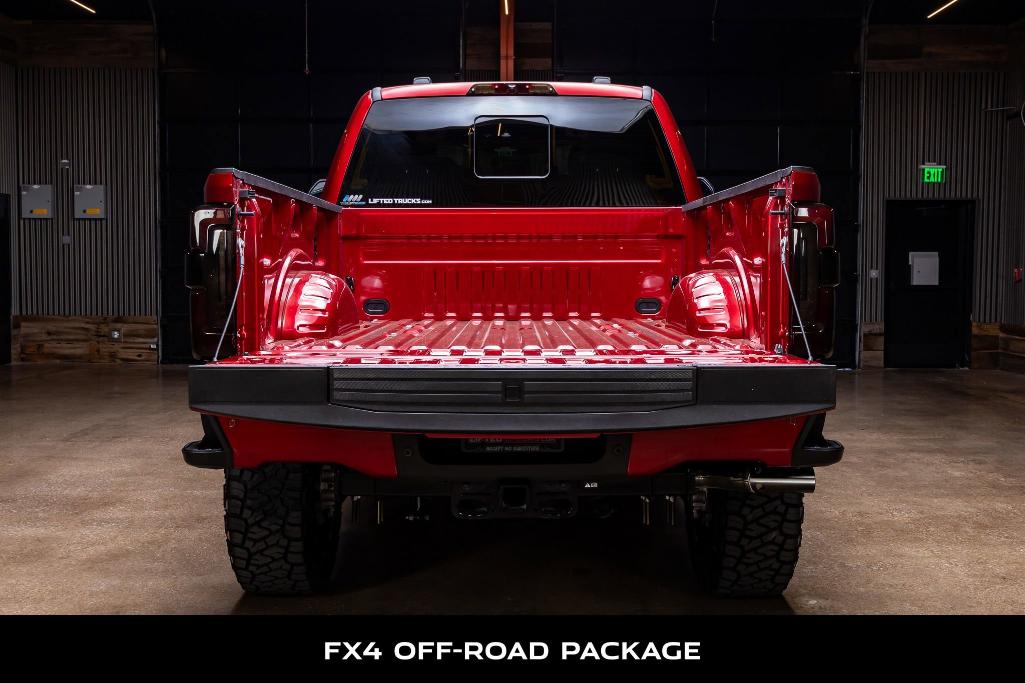 Used 2025 Ford F250 Platinum w/ Platinum Plus Package image 9