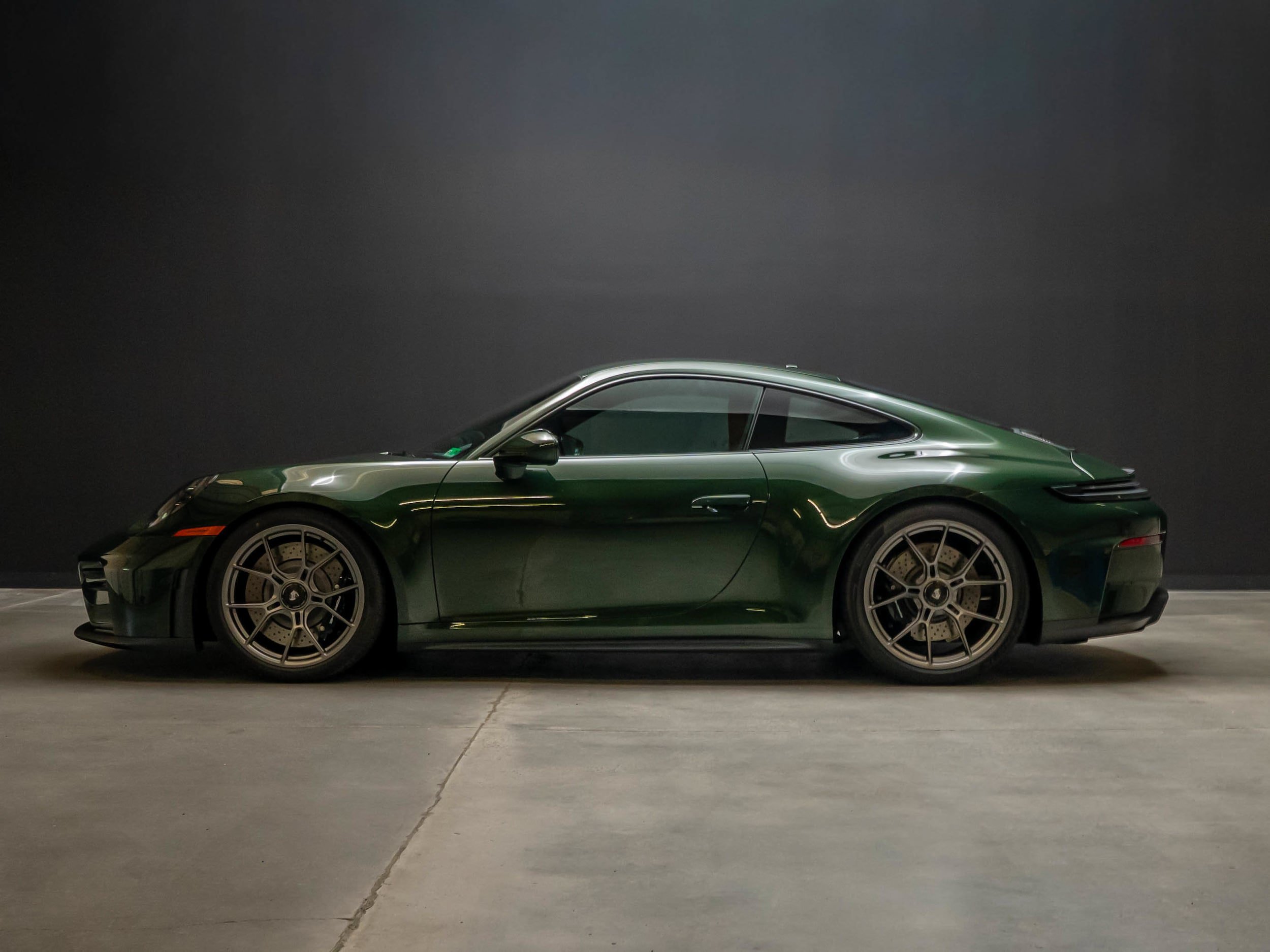 Certified 2026 Porsche 911 GT3 RWD image 2