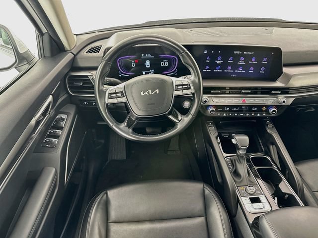 Used 2025 Kia Telluride S AWD/4WD image 11