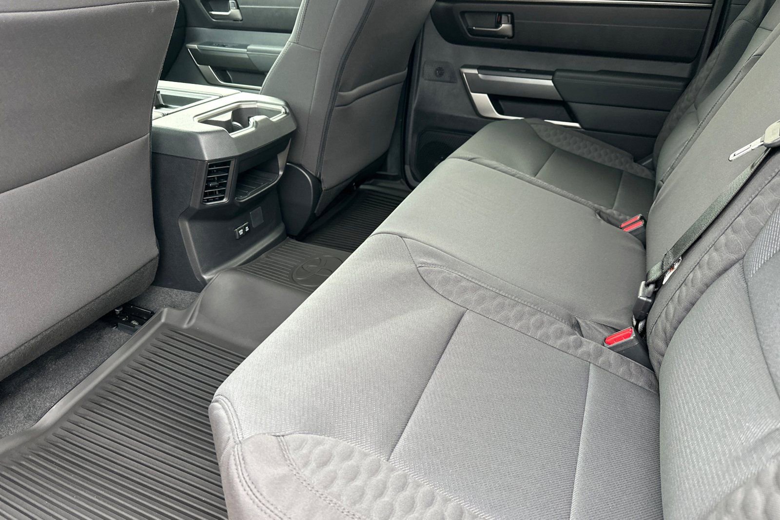 New 2026 Toyota Tundra SR5 AWD/4WD image 13