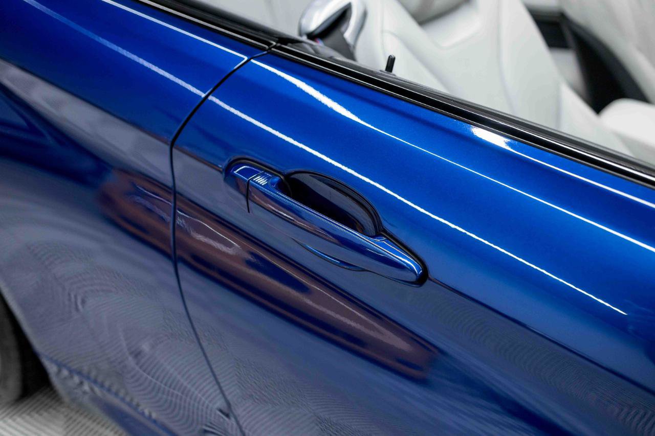 Used 2020 BMW M4 Convertible w/ Competition Package RWD image 19