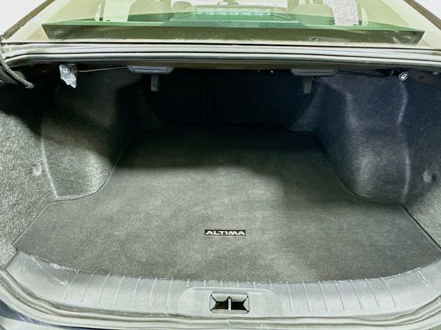 Used 2024 Nissan Altima 2.5 SV image 28