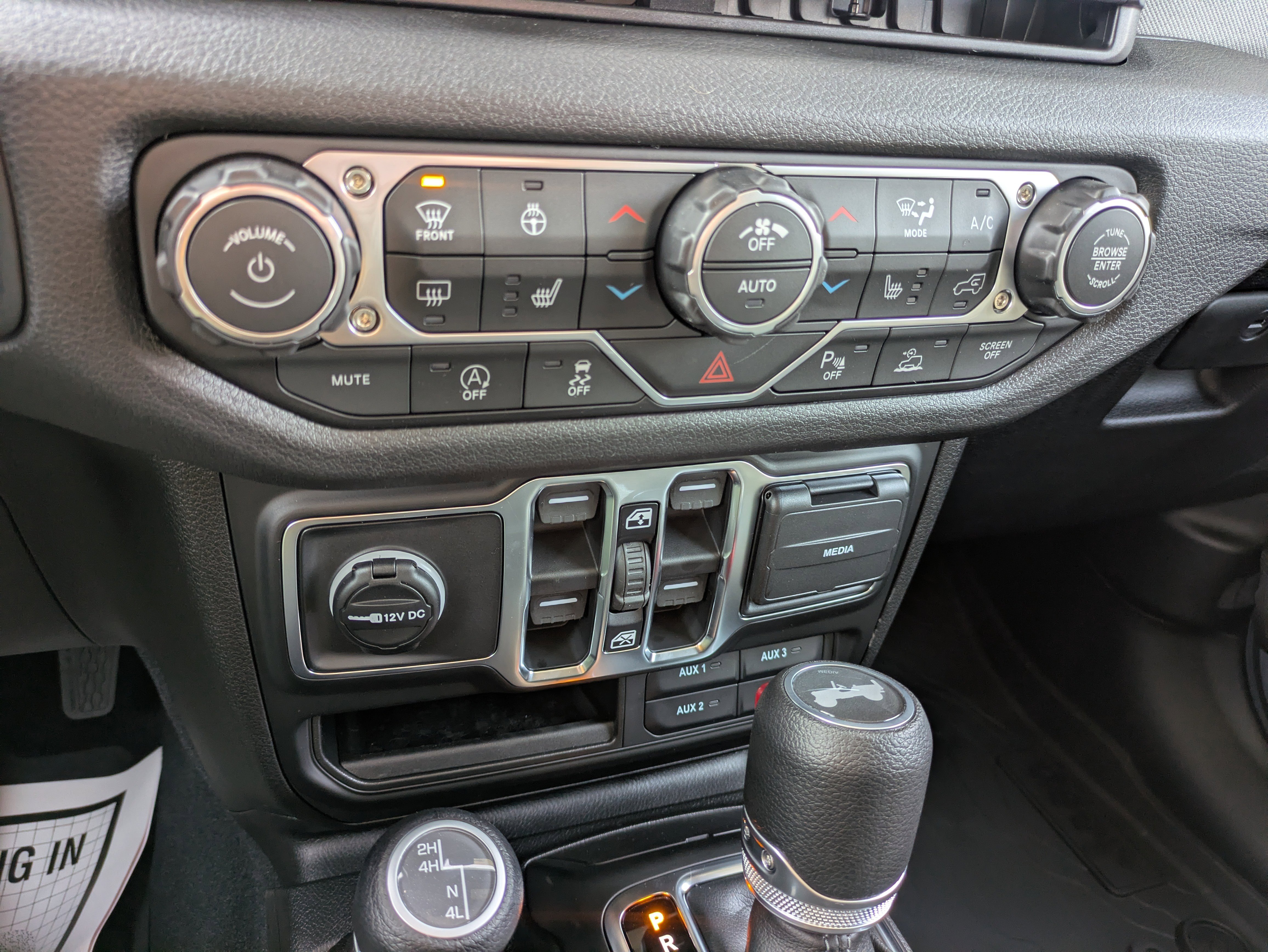 New 2026 Jeep Wrangler Sport S image 14