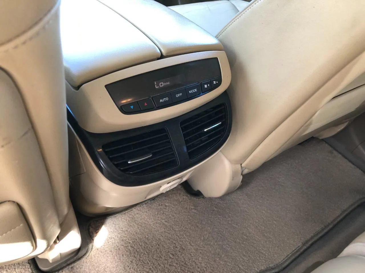 Used 2009 Acura MDX w/ Technology Package AWD/4WD image 29