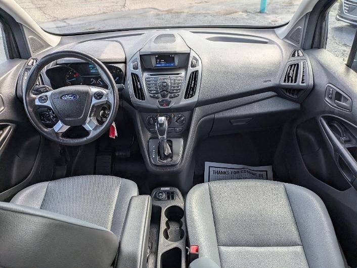 Used 2018 Ford Transit Connect XL FWD image 13