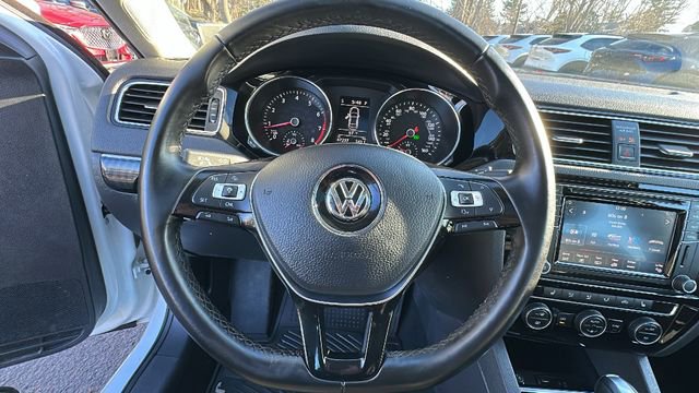 Used 2017 Volkswagen Jetta SEL image 15