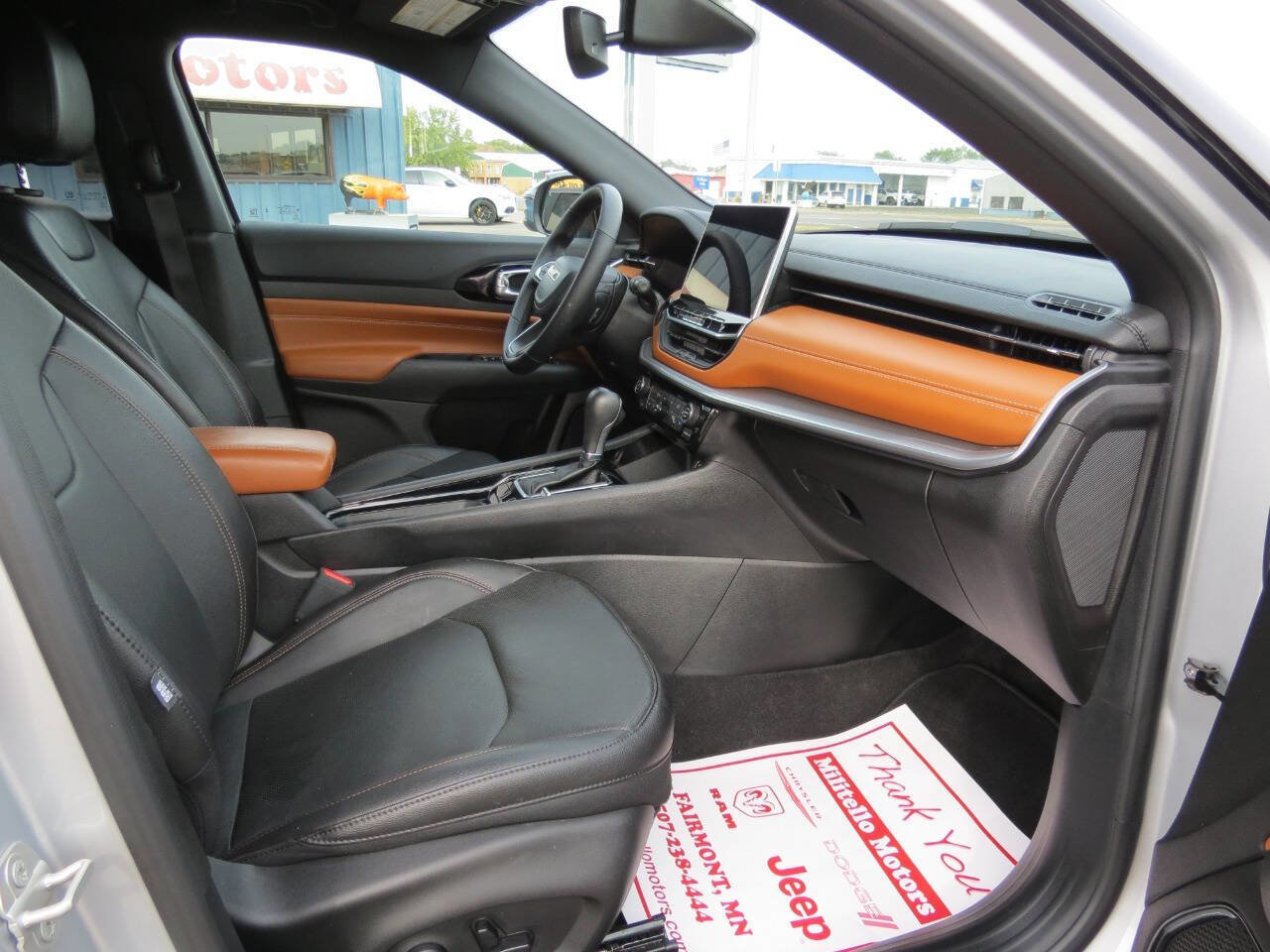 Used 2024 Jeep Compass Limited w/ Elite Group image 18