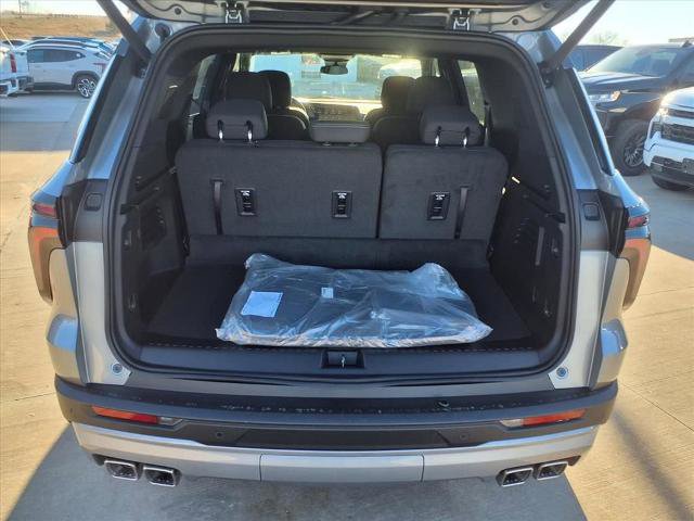 New 2026 Chevrolet Traverse LT image 18