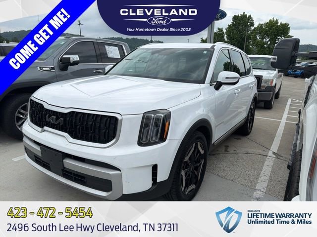 Used 2024 Kia Telluride EX w/ EX Captain's Chair Package