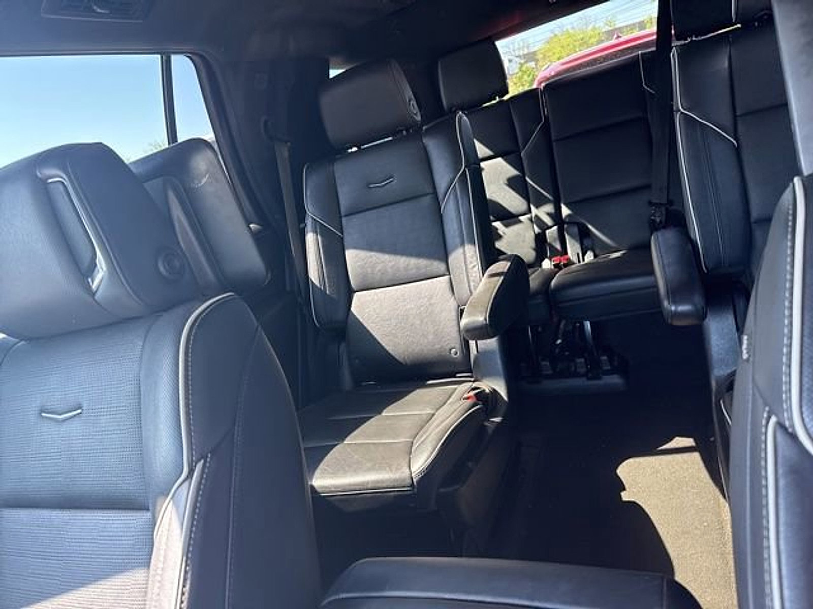 Used 2021 Cadillac Escalade Sport image 11
