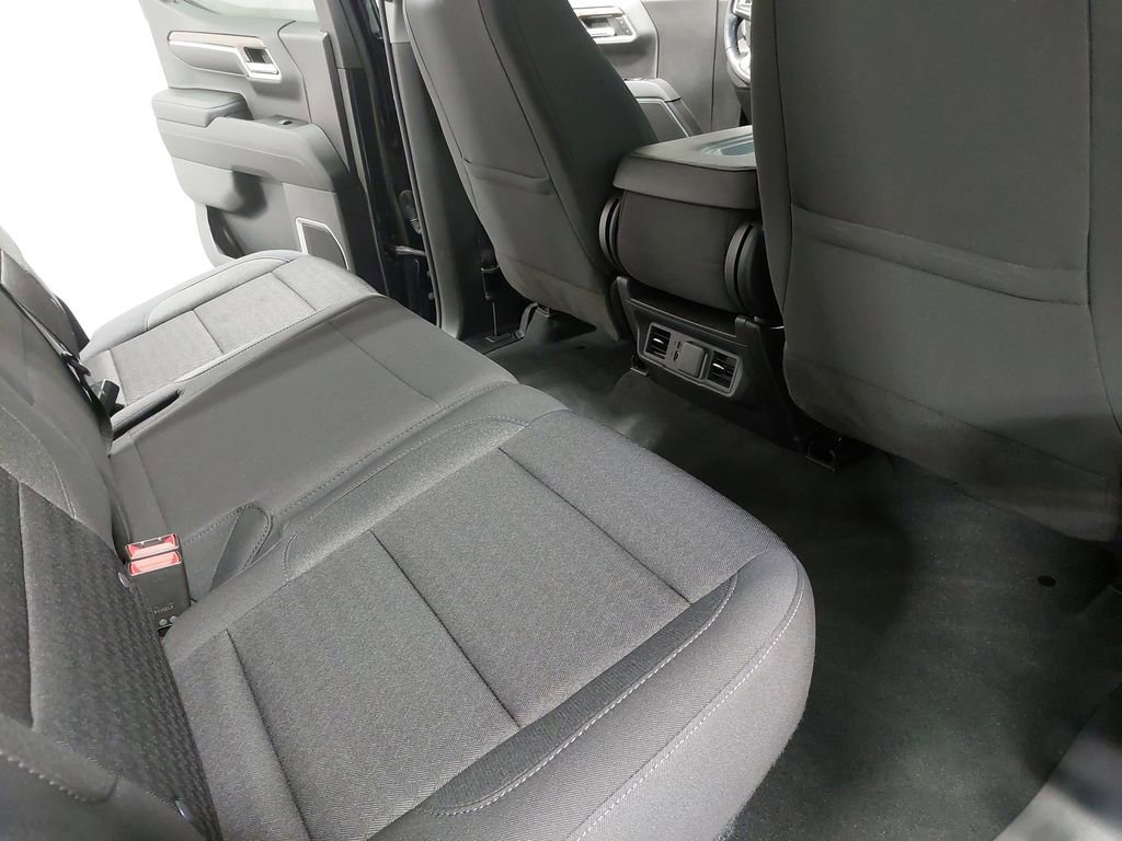 Used 2022 Chevrolet Silverado 1500 LT image 11
