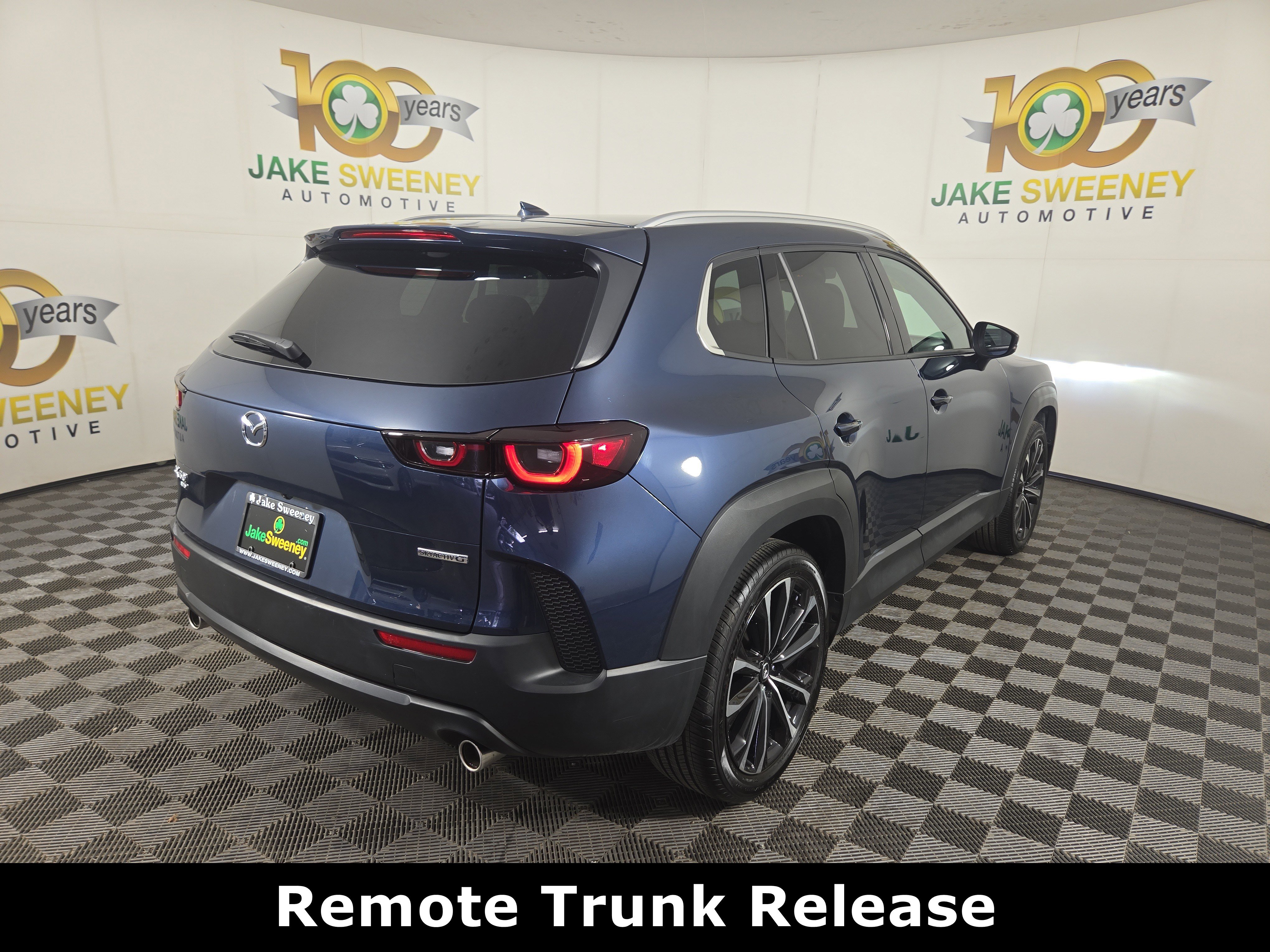 Used 2025 MAZDA CX-50 AWD 2.5 S w/ Premium Plus Pkg image 9