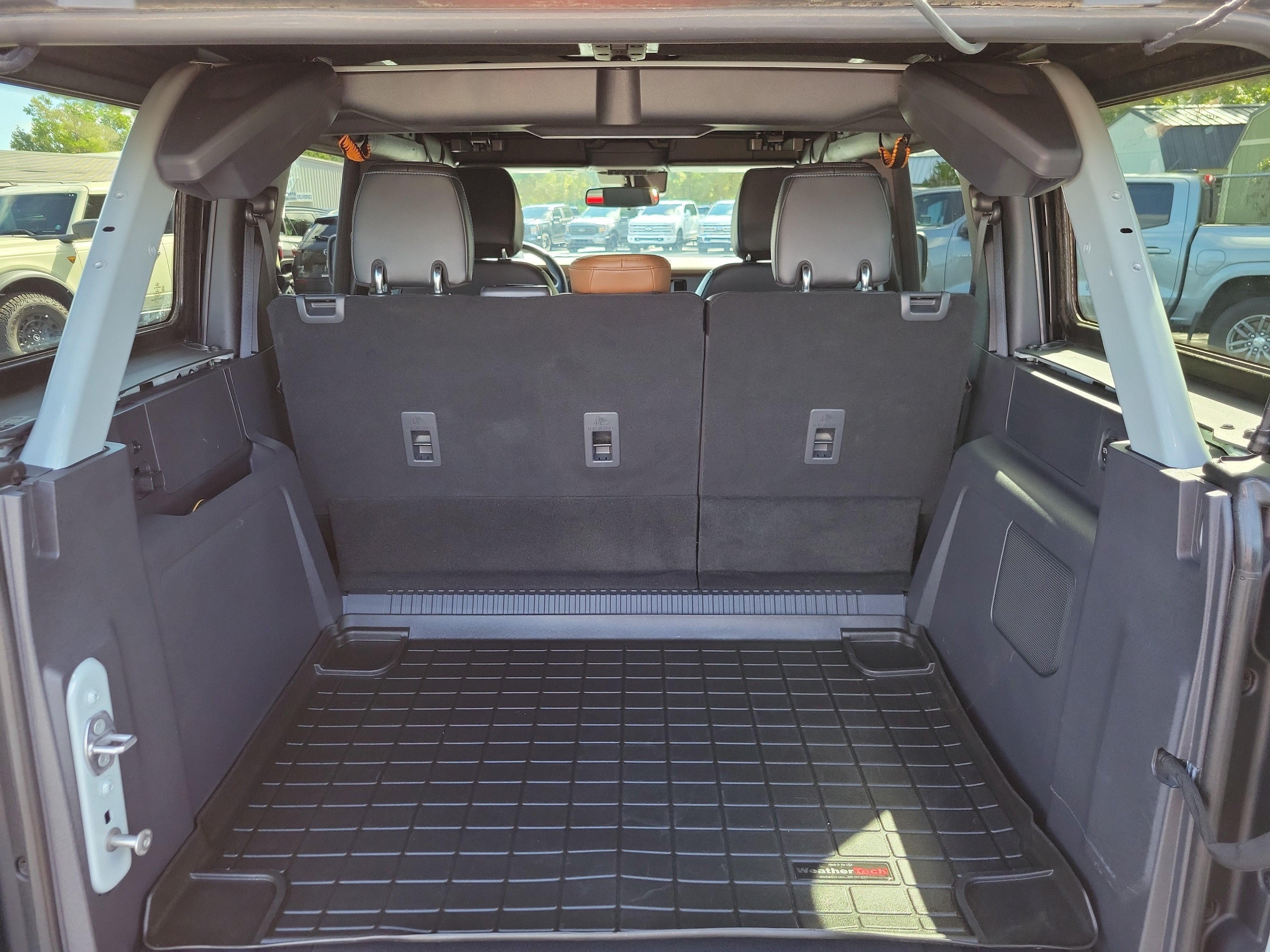 Used 2024 Ford Bronco Outer Banks AWD/4WD image 31