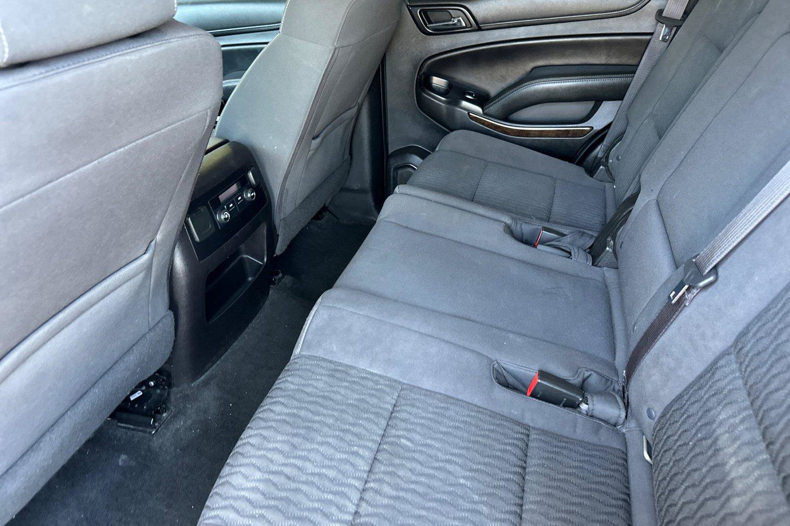 Used 2016 Chevrolet Tahoe LS RWD image 12