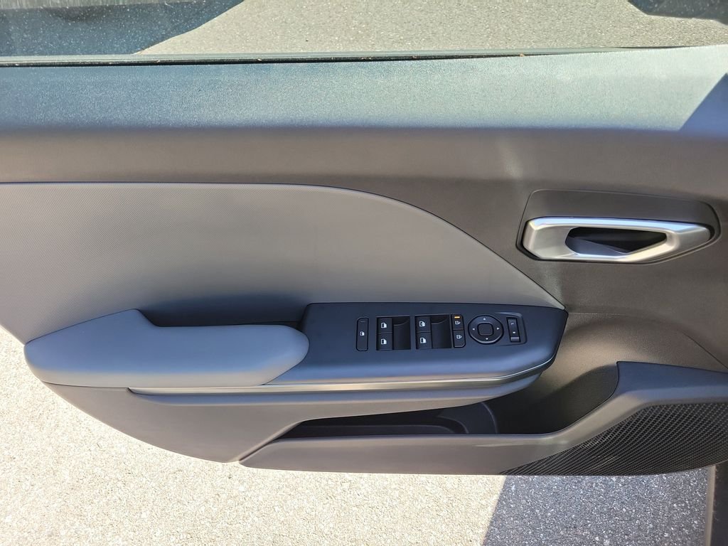 New 2026 Kia K4 FWD image 18