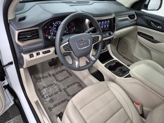 Used 2023 GMC Acadia Denali w/ Denali Technology Package image 22