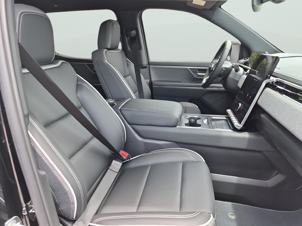 New 2026 GMC Sierra EV Elevation AWD/4WD image 33