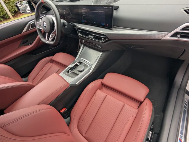 Used 2025 BMW M440i Convertible w/ Premium Package RWD image 22