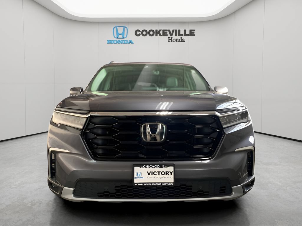 Used 2024 Honda Pilot Touring image 8
