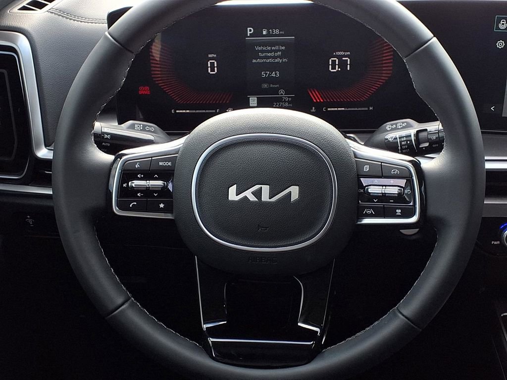 Used 2025 Kia Sorento S w/ Panoramic Sunroof Package image 20