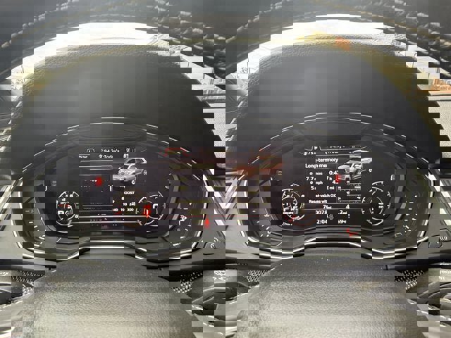 Used 2018 Audi SQ5 Premium Plus image 23