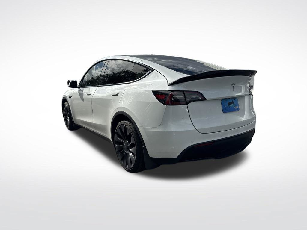 Used 2022 Tesla Model Y Long Range AWD/4WD image 6
