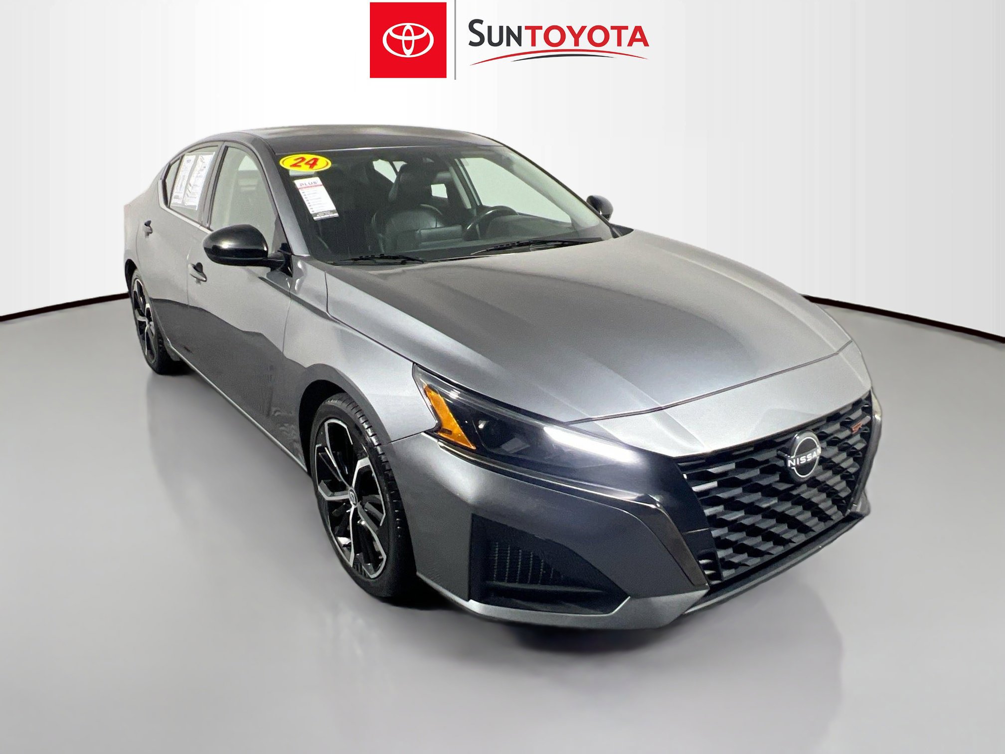 Used 2024 Nissan Altima 2.5 SR