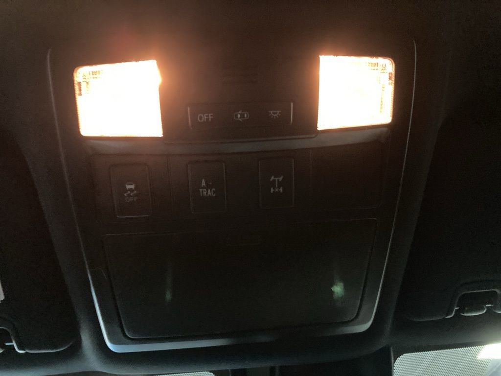 Used 2019 Toyota Tacoma TRD Off-Road AWD/4WD image 27