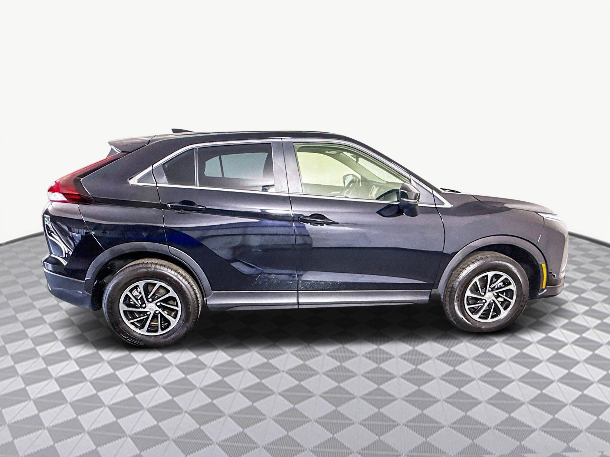 Used 2024 Mitsubishi Eclipse Cross ES image 11