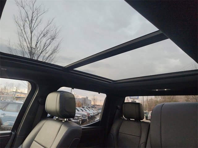 Used 2024 Toyota Tundra Platinum image 25