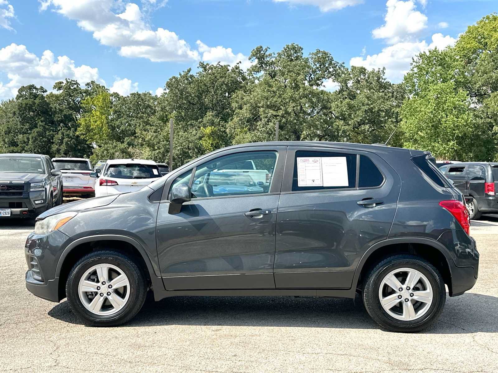Used 2020 Chevrolet Trax LS w/ Tint and Cruise Package AWD/4WD image 12