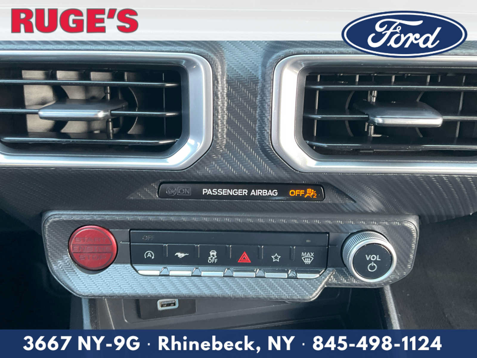 Used 2025 Ford Mustang Premium RWD image 27