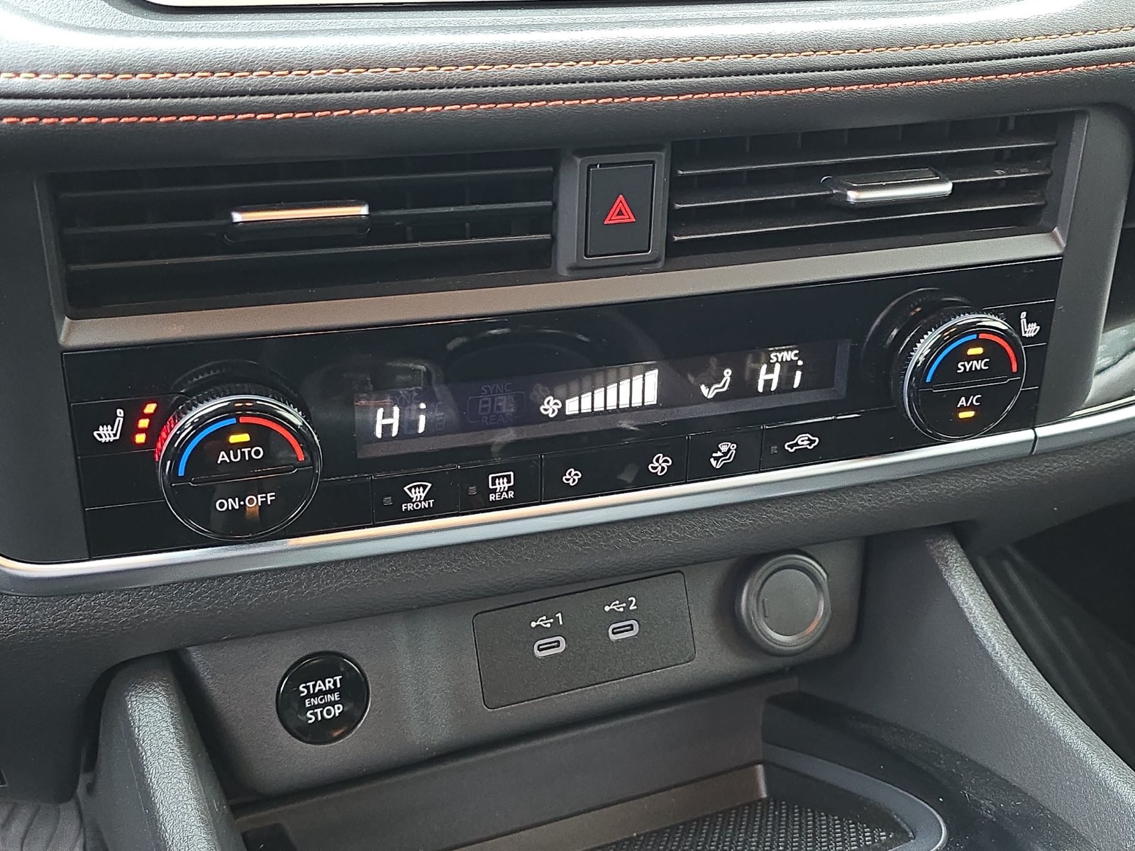 Used 2025 Nissan Rogue SV AWD/4WD image 24